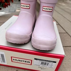 Hunter kids play rain boot